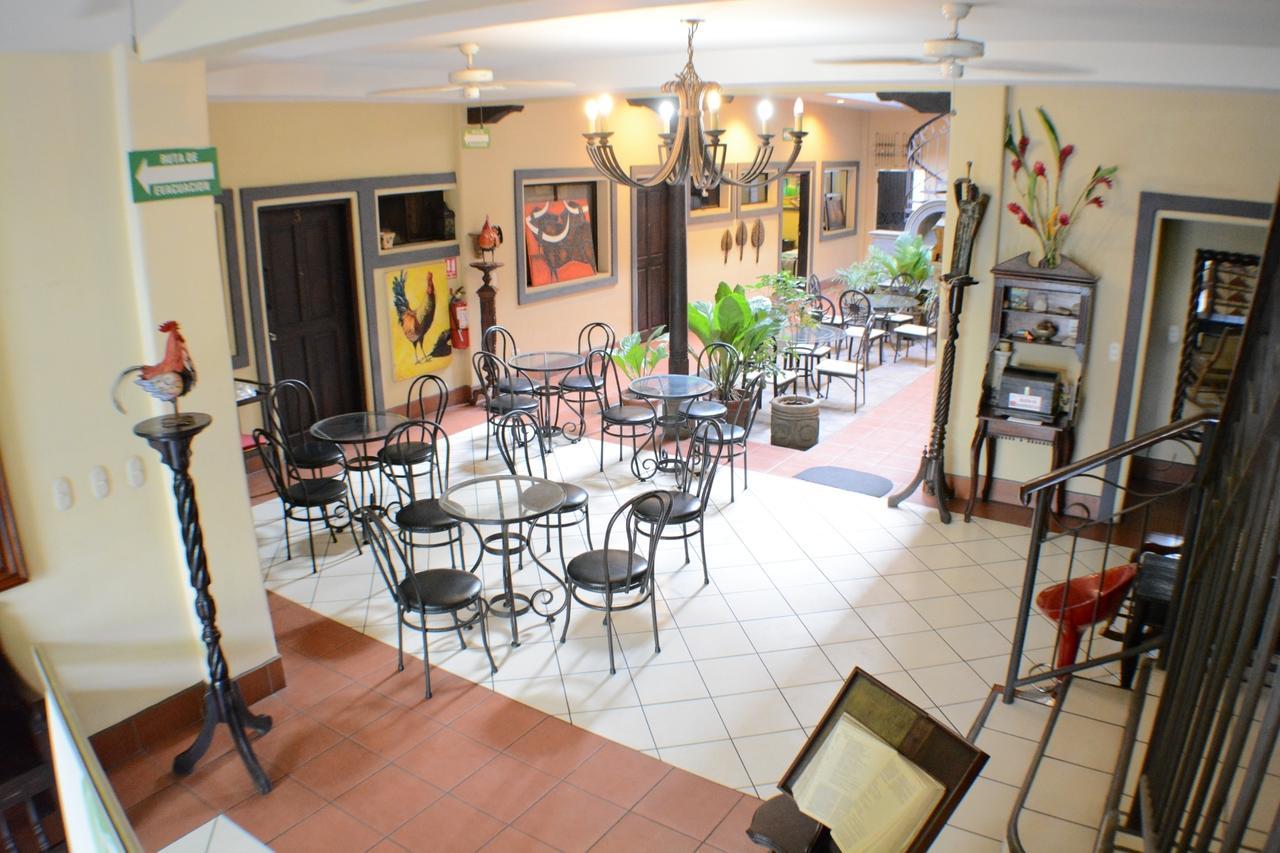 Hotel Los Balcones De Chinandega Eksteriør billede