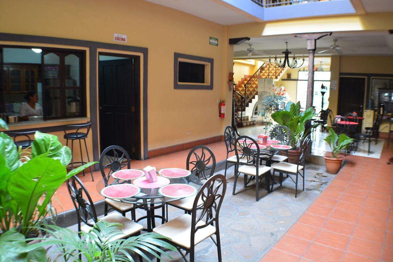 Hotel Los Balcones De Chinandega Eksteriør billede